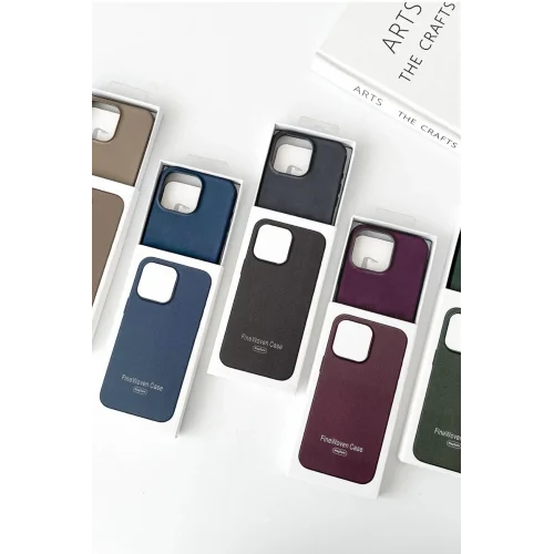 Mey İthalat®  iPhone 15 Pro Max Kılıf Karen Magsafe Kapak - Siyah