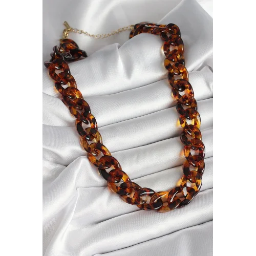 Mey İthalat® Leopar Desenli Mika Kalın Zincir Kadın Kolye