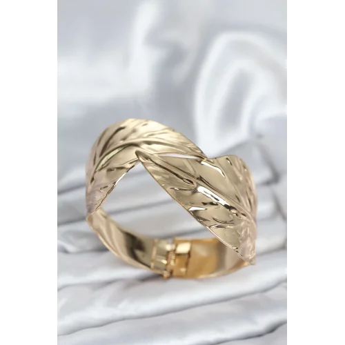 Mey İthalat® Pirinç Gold Renk Yaprak Model Kadın Bileklik