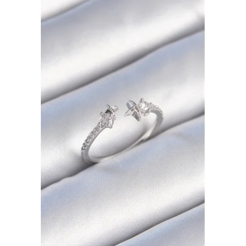 Mey İthalat® Pirinç Gümüş Renk Zirkon Taş Detay Yıldız Model Kadın Yüzük