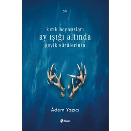 Kırık Boynuzları Ay Işığı Altında Geyik Sürülerinin