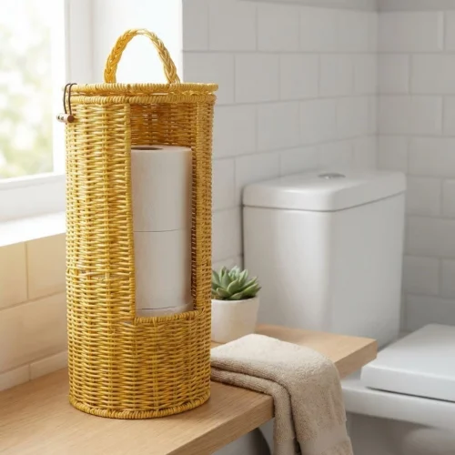 Mey İthalat®  Askılı Plastik Rattan Tuvalet Kâğıdı Standı – Hasır Görünümlü, Kapaklı, Yedekli WC Kâğıtlık, Banyo ve Tuvalet İçin Dekoratif Organizer
