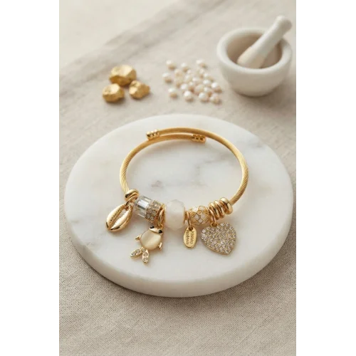 Mey İthalat® Beyaz Balık Model Gold Renk Charmlı Bileklik