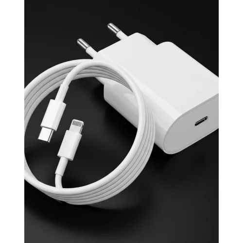 Mey İthalat® iPhone 13 12 11 XR XS X SE 2022 2020 20W Lightning Şarj Cihazı