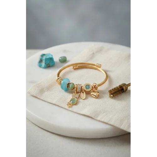 Mey İthalat® Mavi Kedi Model Gold Renk Charmlı Bileklik