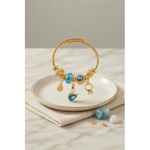 Mey İthalat® Mavi Kuğu Model Gold Renk Charmlı Bileklik