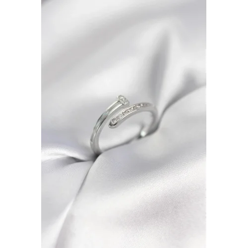 Mey İthalat® Zirkon Taşlı Gümüş Renk Yassı Çivi Model Kadın Yüzük