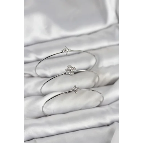 Mey İthalat® Zirkon Taşlı Gümüş Renk Yonca Tasarım 3lü Kadın Bileklik Kombini