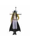 Bandai One Piece The Shukko Dracule Mihawk Figürü