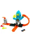 Hot Wheels Oyuncak araba izleme seti, şehir oyuncak seti, devasa goril saldırısı ve 1:64 ölçeğinde araç, rakiplerle meydan okumak için çoklu oyun imkanı, JHL92