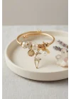 Mey İthalat® Geyik Model Gold Renk Beyaz Charmlı Bileklik