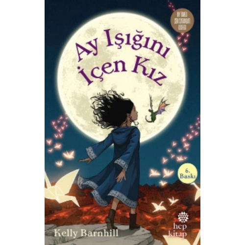 Ay Işığını İçen Kız (Ciltli)