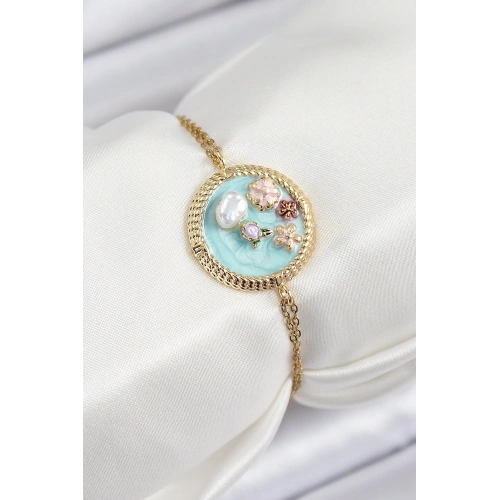 BFS 316L Çelik Zincir Turkuaz Mineli Sanatsal Portre İnci Detaylı Çiçek Model Gold Renk Kadın Bileklik