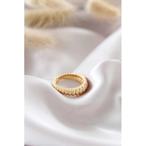 BFS Altın Renk Ayarlamalı Burgu Kadın Yüzük