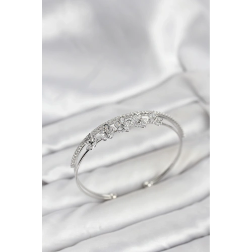 BFS Çiçek Model Pirinç Gümüş Renk Kadın Bileklik