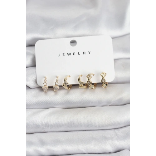 BFS Gold Renk Pirinç Yıldız Modelli Kadın Küpe Seti