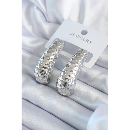 BFS Gümüş Renk İşleme Detay Pirinç Kadın Küpe