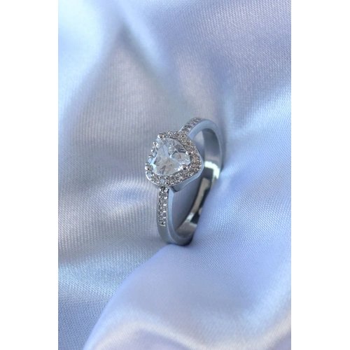 BFS Gümüş Renk Kalp Zirkon Taşlı Charm Model Pirinç Kadın Yüzük