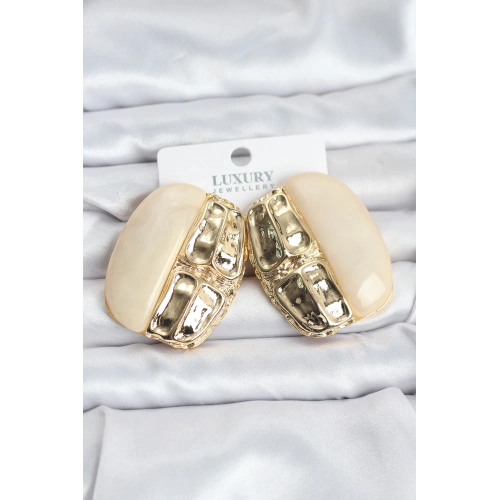 BFS Krem Renk Pirinç Vintage Kadın Küpe