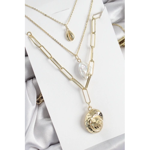 BFS Pirinç Çoklu Zincirli İncili Deniz Kabuğu Model Gold Renk Kadın Kolye