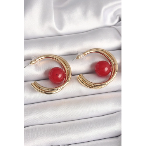 BFS Pirinç Gold Renk Halka Model Kırmızı Boncuk Detay Kadın Küpe