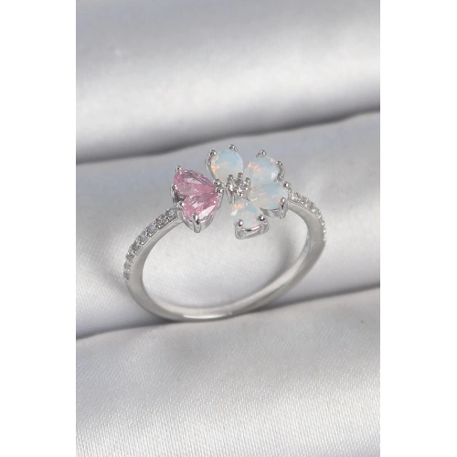 BFS Pirinç Gümüş Renk Beyaz Mineli Pembe Zirkon Taşlı Çiçek Model Kadın Yüzük