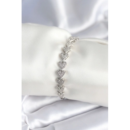 BFS Pirinç Gümüş Renk Kalp Model Kadın Bileklik