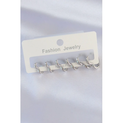 BFS Pirinç Gümüş Renk Kalp Model Küpe Seti