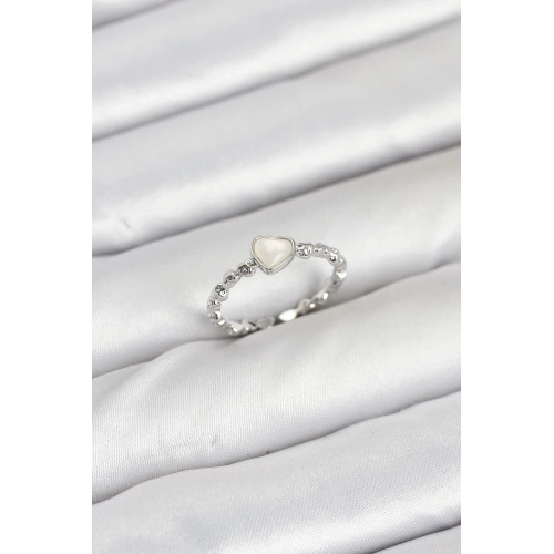 BFS Pirinç Gümüş Renk Kalpli Model Kadın Yüzük