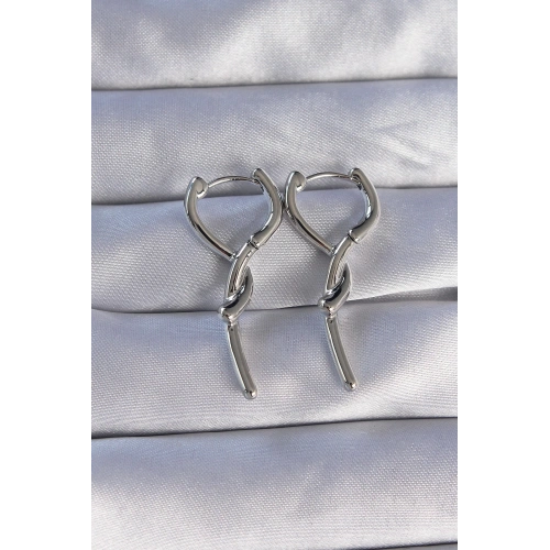 BFS Pirinç Gümüş Renk Sarmal Çubuk Tasarımlı Uzun Küpe