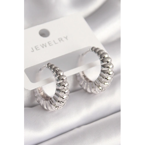 BFS Pirinç Gümüş Renk Sarmal Halka Model Kadın Küpe