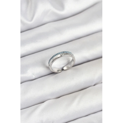 BFS Pirinç Gümüş Renk Sıralı Zirkon Taşlı Kutup Yıldızı Model Kadın Yüzük