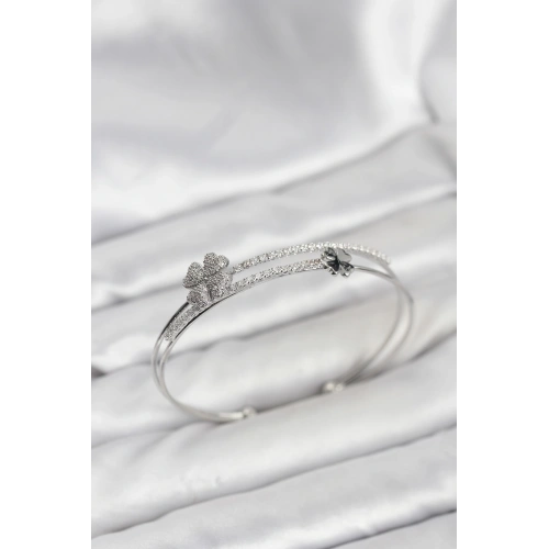 BFS Pirinç Gümüş Renk Yonca Model Kadın Bileklik