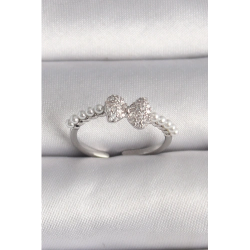 BFS Pirinç Gümüş Renk Zirkon Taşlı Fiyonk İnci Detay Ayarlanabilir Yüzük