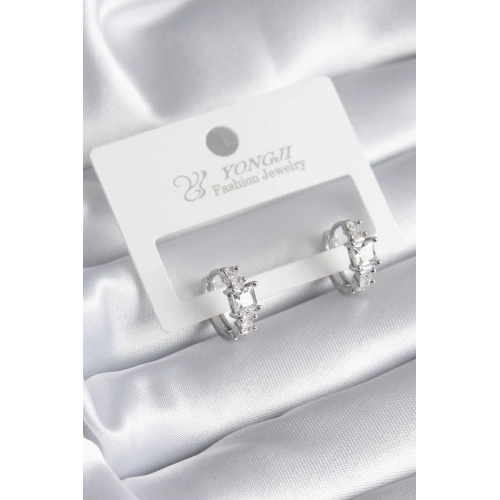 BFS Pirinç Gümüş Renk Zirkon Taşlı Kadın Küpe