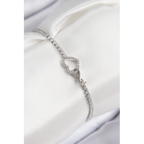 BFS Pirinç Zirkon Taşlı Sonsuzluk Kalp Model Gümüş Renk Kadın Bileklik