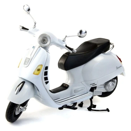 BFS   Sunman 1:12 Vespa GTS 300 Super