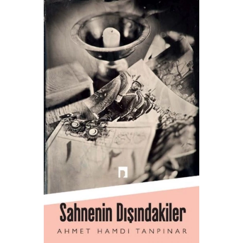 Sahnenin Dışındakiler