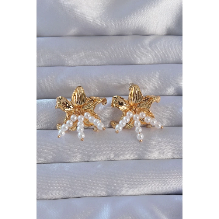 BFS 316L Çelik Gold Renk İnci Aksesuarlı Çiçek Model Küpe