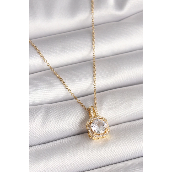 BFS 316L Çelik Gold Renk Zincir Zirkon Taşlı Kare Model Kadın Kolye