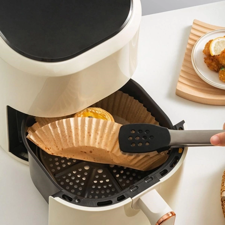 BFS  50 Adet 20 cm Air Fryer Pişirme Kağıdı Tek Kullanımlık Yağ Geçirmez Yuvarlak Tabak Model PVC