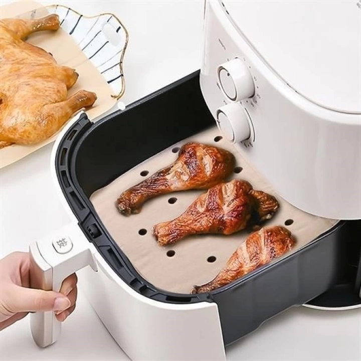 BFS 50 Adet Air Fryer Pişirme Kağıdı Tek Kullanımlık Hava Fritöz Yapışmaz Yağlı Kağıt Delikli Model