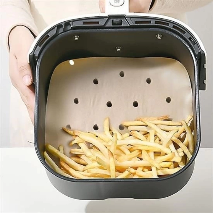 BFS 50 Adet Air Fryer Pişirme Kağıdı Tek Kullanımlık Hava Fritöz Yapışmaz Yağlı Kağıt Delikli Model