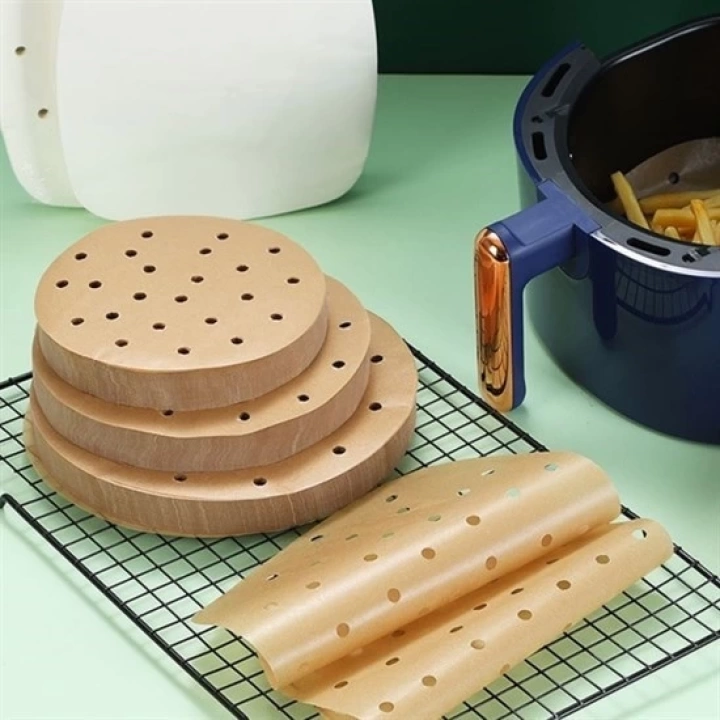 BFS 50 Adet Air Fryer Pişirme Kağıdı Tek Kullanımlık Hava Fritöz Yapışmaz Yağlı Kağıt Delikli Model