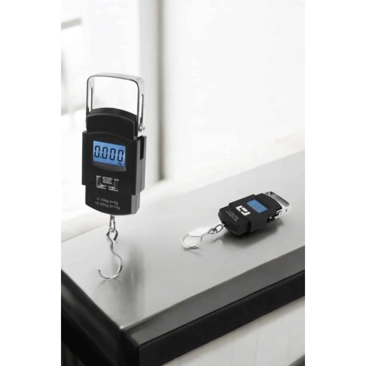 BFS 50 Kg El Kantarı Ağırlık Ölçer Dijital Ekranlı Kancalı Portatif