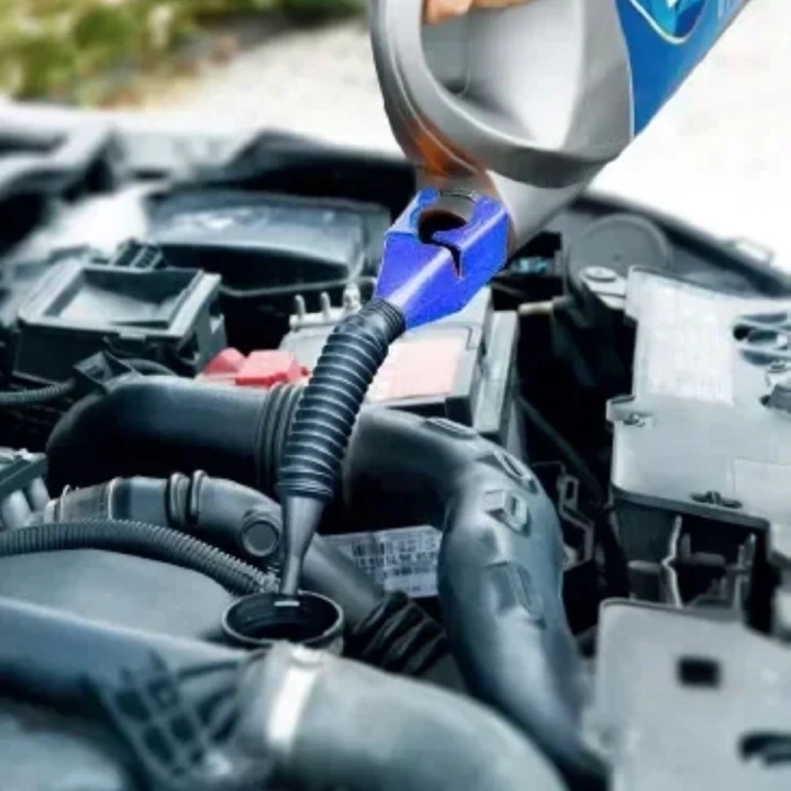 BFS  Araba ve Motorsikletler İçin Katlanabilir Plastik Motor Yağ Hunisi