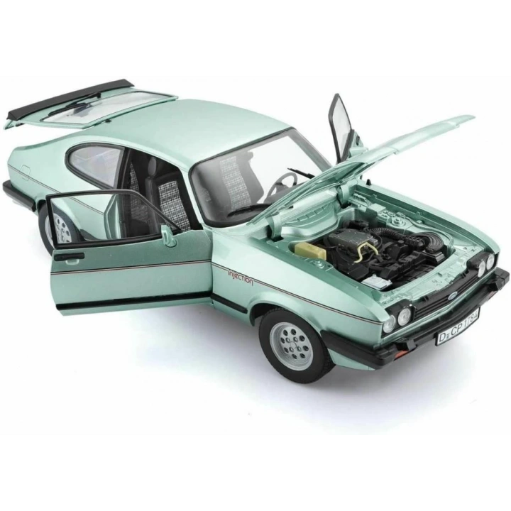 BFS   Bburago 1:24 Ford Capri 1982 Model Araba