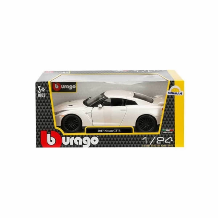 BFS   Bburago 1:24 Nissan GT-R 2017 Model Araba