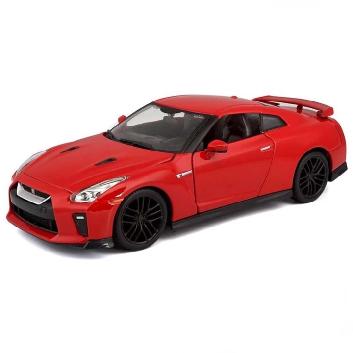 BFS   Bburago 1:24 Nissan GT-R 2017 Model Araba