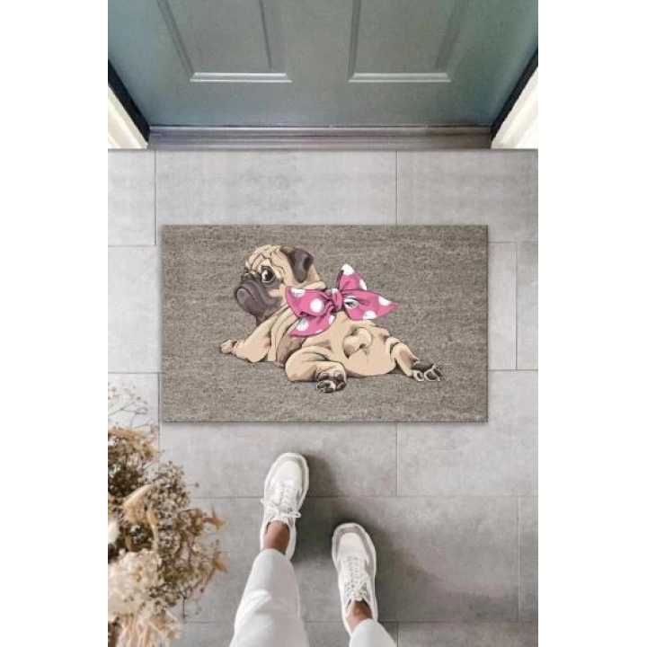 BFS Dijital Baskı Gri Pembe Fiyonklu Yüzüstü Yatan Köpek Dekoratif Kapı Paspası K-2037